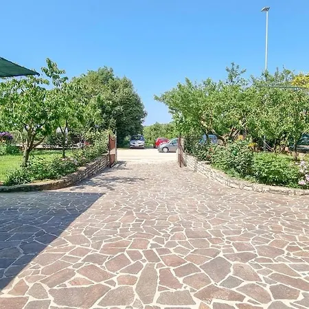 Pregara Appartement Brtonigla